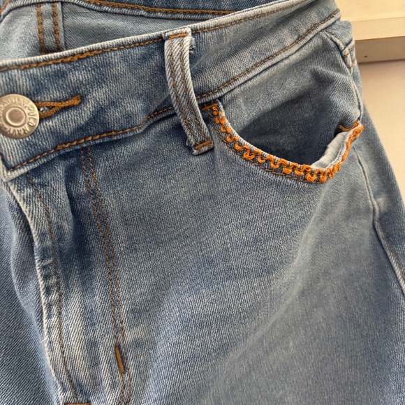 Hand Embroidered Old Navy Jeans Size 6 $25 - Picture 2 of 5